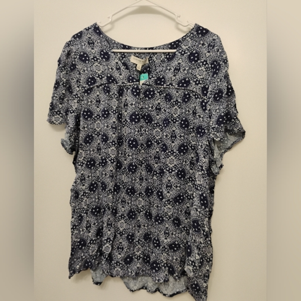 Skies Are Blue Navy and White Floral Blouse